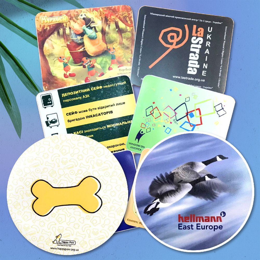 Килимки для миші